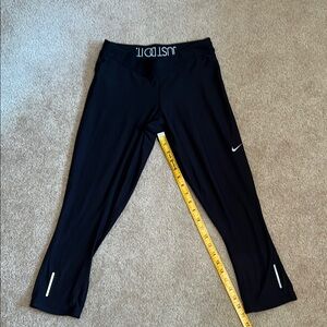 Nike women’s Black Athletic Leggings